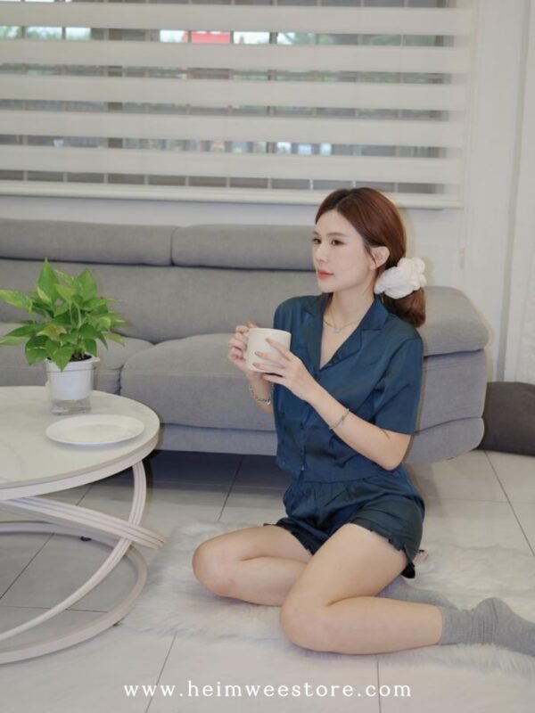 【RM159 get 2sets】HEIMWEE Ruffle'U Sleepwear with code SERENE888