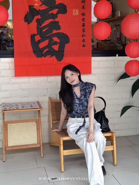 2026 Retro Look Top with Neckband with Suit Pant