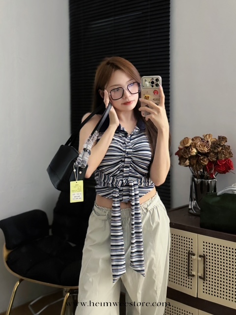 Korea Liner Design Vest Top with Bust Pad