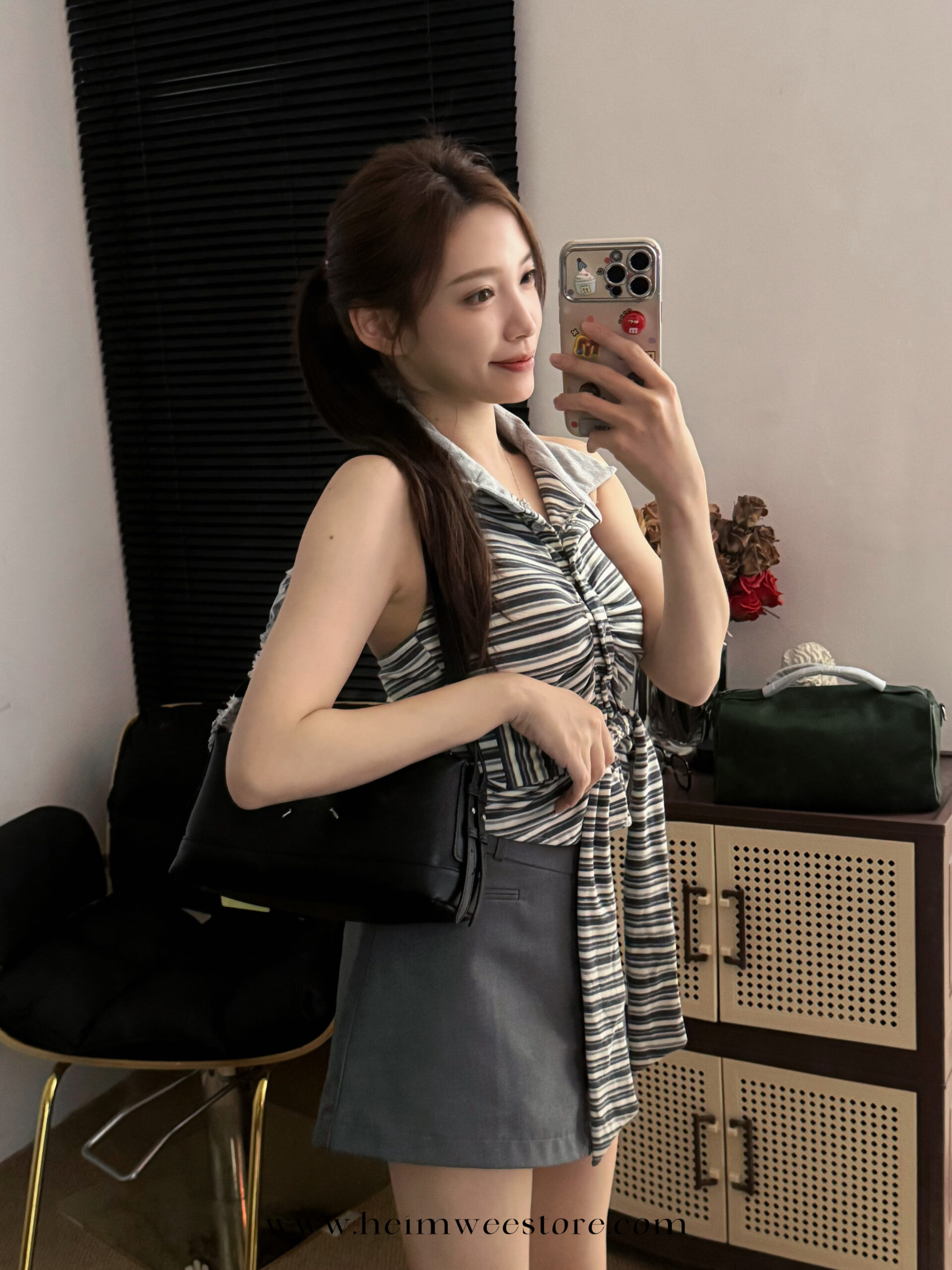 Korea Liner Design Vest Top with Bust Pad